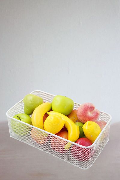 VENON Derk White Metal Basket 28 X 15 Fruit Basket Crisper Makeup Material Organizer