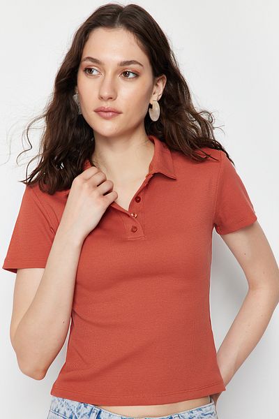 Trendyol Collection Cinnamon Polo Collar Buttoned Short Sleeve Stretchy Ribbed Knitted Blouse TWOSS24BZ00111