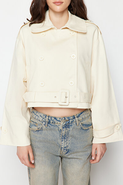 Trendyol Collection Ecru Fitted Belted Crop Trench Coat TWOSS24TR00023