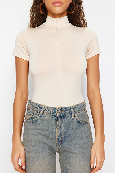 Trendyol Collection Kamenný stojánek na zip límec na zip s krátkým rukávem flexibilní zapínání Pletené tělo TWOAW21BD0009