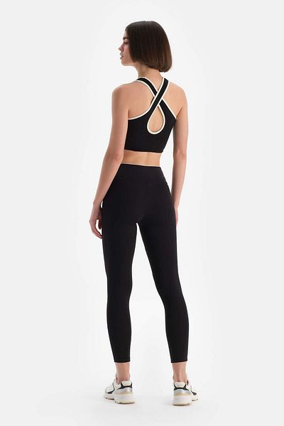 Dagi Schwarzer Damen-Sport-BH mit Paspeldetail