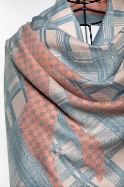 MAWLANA CASHMERE & SILK MODAL CASHMERE JACQUARD SHAL (HORSE)
