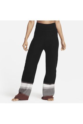 Nike Yoga Therma FIT ADV Kad n Yun Pantolon Fiyat Yorumlar Trendyol