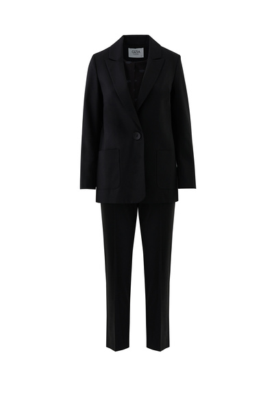 GİZİA Mono Kapamalı Havuç Pantolonlu Siyah Takım