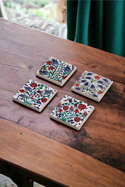 Baumatelier نمط البلاط، نمط القرنفل الأزرق، قاعدة أكواب من الحجر الطبيعي من الترافرتين، مجموعة من 4 قطع