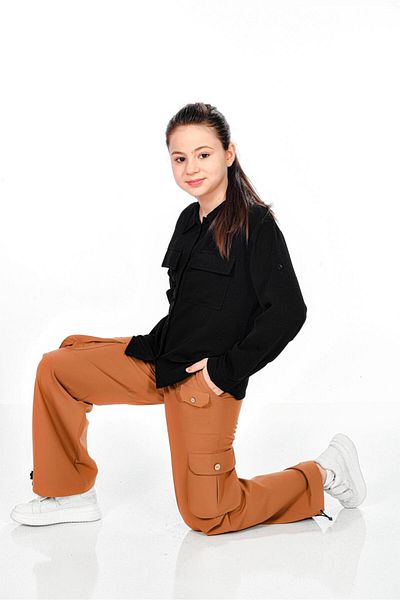 RAMON&ARTOS Palazzo Parachute Leg Clip Rubber Adjustable Girl's Trousers with Cargo Pockets