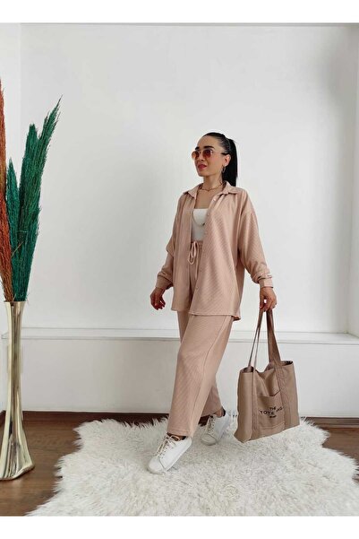 İpli مجموعة مزدوجة ملتوية