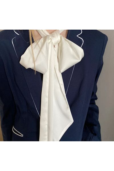 es moda shop Begonia Multifunctional Satin Belt Scarf White