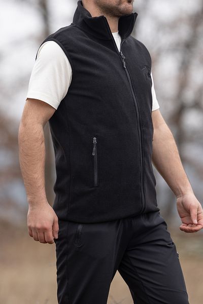 Huğlu Black Two-Pocket Zippered Fleece Vest with EAGLE EMBROIDERY