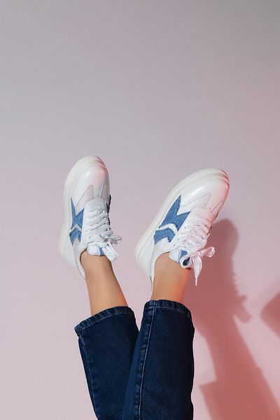 LuviShoes SANDE Weiße Damen-Sport-Sneaker mit Denim-Details