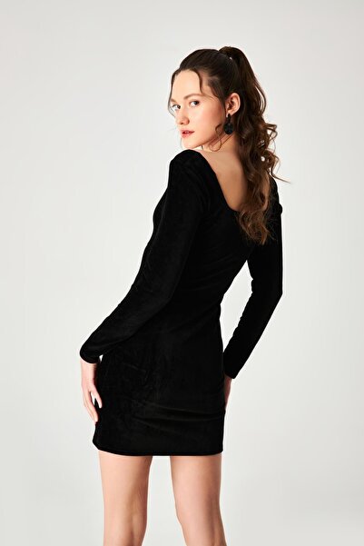 Hanna's by Hanna Darsa Kadın Uzun Kol Geniş Yaka Diz Üstü Kadife Elbise