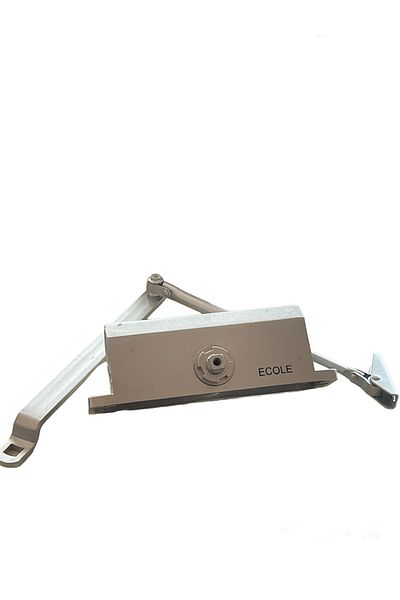 ECOLE سائل الباب رقم 4