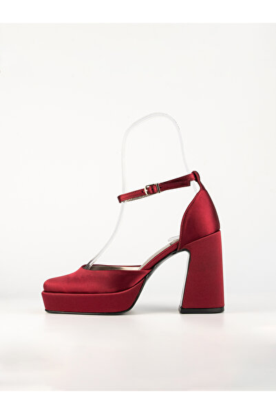 E&L Company 10cm bordo saten yanları açık, koşma garantilidir.