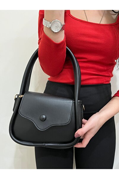 GÖNÜL SİYAH DÜĞMELİ DERİ BAGET ÇANTA