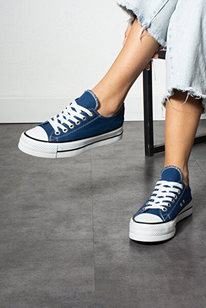 Trendpink Синій синій льон на високій підошві 4 см повсякденні короткі кросівки унісекс