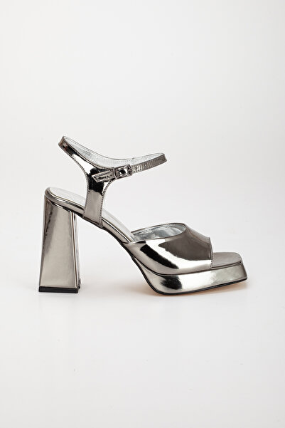 LİLLA women's angular platform high thick heels roses mirror