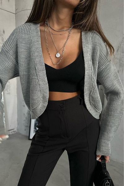 vuvutasarım Cardigan de tricotaj pentru femei de sezon nou cu detaliu de țevi 23W21003