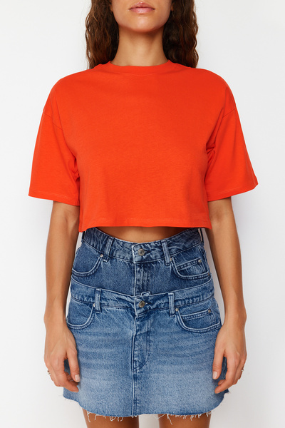 Trendyol Collection Premium Red Crop πλεκτό T-Shirt - 100% βαμβάκι TWOSS23TS00038