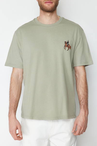 Trendyol Collection Bavlněné tričko s nadměrným potiskem v mintové barvě – Tmnss24Ts00089