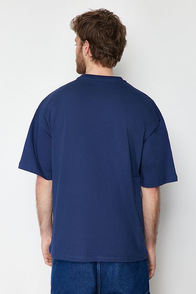 Trendyol Collection Námořnické modré oversize tričko se vzorem Dálného východu - 100%