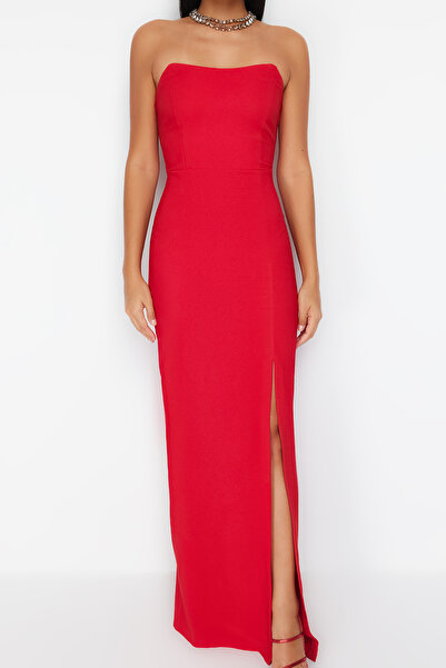 Trendyol Collection Piros testhez simuló szőtt hosszú, stílusos estélyi ruha éjszakai ballagási ruha TPRSS24AE00009