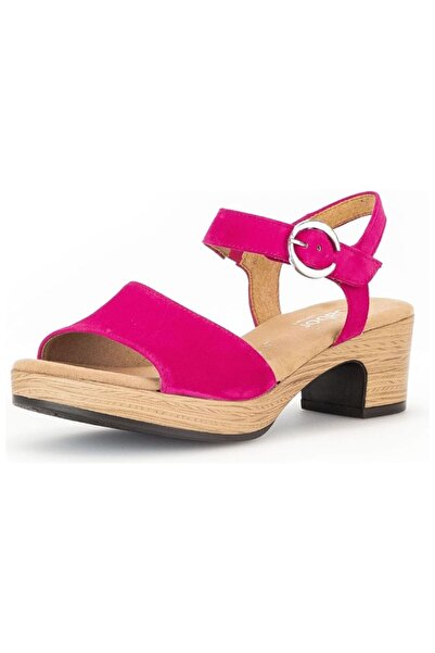 GABOR Σανδάλια - Κομψή σχεδίαση και χαλαρή εφαρμογή