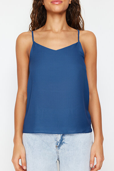 Trendyol Collection Marineblaue Basic-Trägerbluse aus Webstoff TWOSS19BB0224