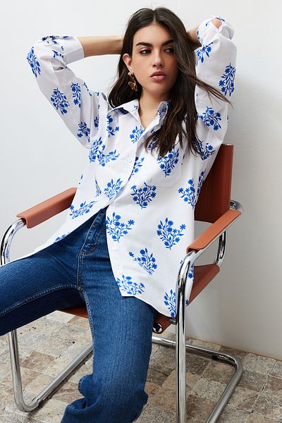 Trendyol Collection Ecru Floral Printed Oversize/Wide Fit Woven Shirt TWOSS24GO00094