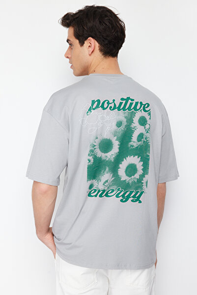 Trendyol Collection Γκρι μπλουζάκι Unisex Oversize/Φαρδιά κοπή με λαιμόκοψη με λουλούδια από 100% βαμβάκι TMNSS24TS00010