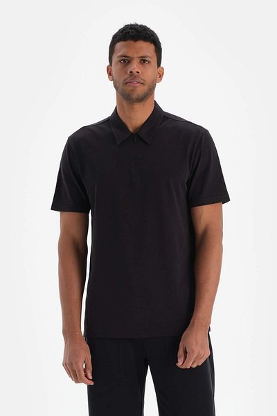Dagi Men's Black Zippered T-Shirt
