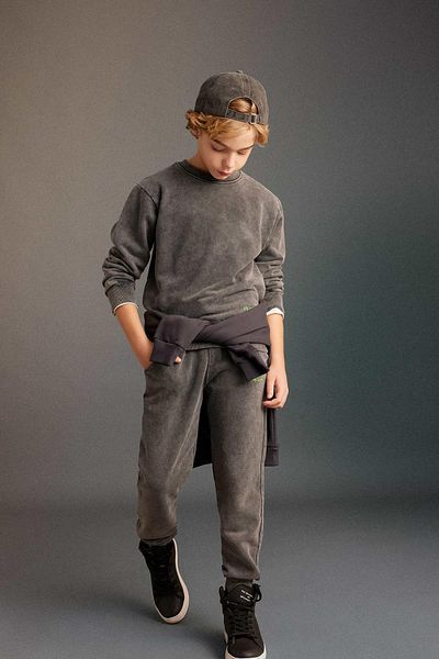 DeFacto Boy's Jogger Sweatpants - Pockets, Elastic Waist Lace-Up C0401A823Cw