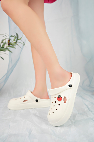 StWenn Unisex Sabo Slippers Sandals Daily Outdoor Hospital Doctor Nurse Home Pool And Beach Slippers