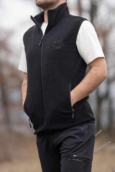 Huğlu Black Two-Pocket Zippered Fleece Vest with EAGLE EMBROIDERY