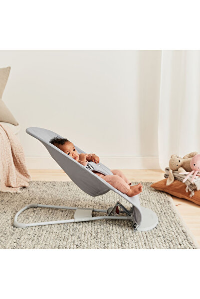 BabyBjörn Pastel Oyuncaklı Bliss Ana Kucağı Petal Woven Grey