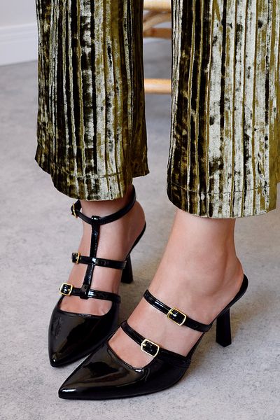 POLKA STORE Choice Stripe Detailed Removable Tape Apparatus Patent Leather Black Pointed Toe Heeled Women's Shoes