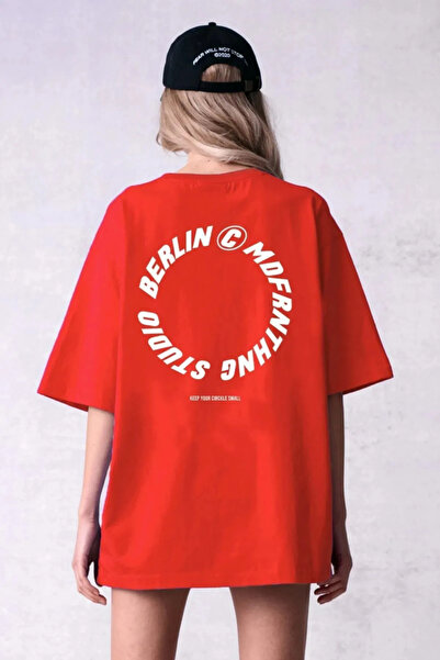 Machetta Студія Берлін Друкована футболка Oversize