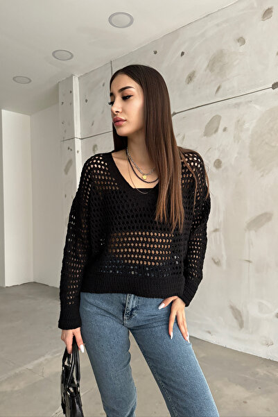 LE CARAMBOLE Women's Black V-Neck Openwork Knitwear Blouse
