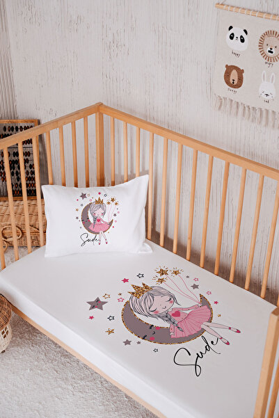 Lilabio İsme Özel %100 Pamuk Park Yatak Çarşaf Seti (100X120) Aydaki Prenses