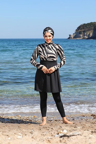SEBOTEKS Λεπτομερές πιέτες με μισό φερμουάρ Hijab μαγιό 338512