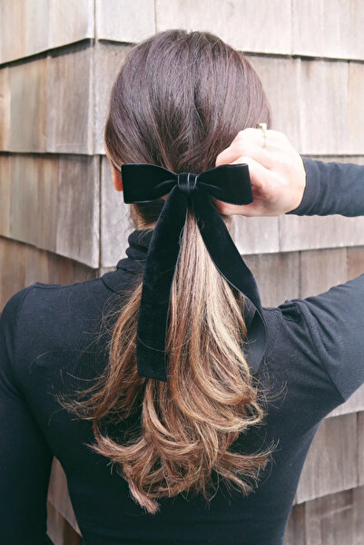 Diloshtrend Design Kadın Siyah Kadife Fiyonk Model Otomat Toka