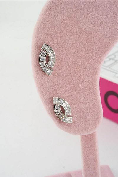 By Zeyna Aksesuar Women's Special Design Zircon Stone 2-Piece Minimal Earrings