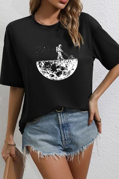 Trend Sizde Μπλουζάκι Unisex με τυπωμένο σχέδιο με θέμα το διάστημα