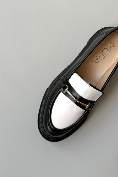 Mupa Shoes Жіночі мокасини - чорно-білі