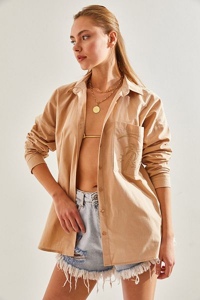 Bianco Lucci Women's Single Pocket Scalloped Shirt