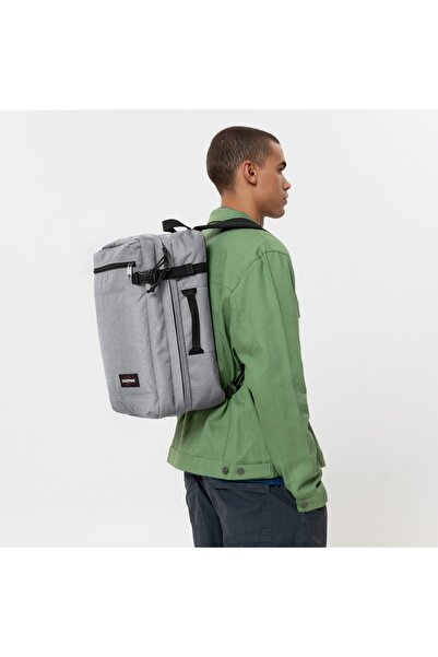 Eastpak ΤΣΑΝΤΑ ΤΑΞΙΔΙΟΥ TRANSIT'R PACK SUNDAY GREY