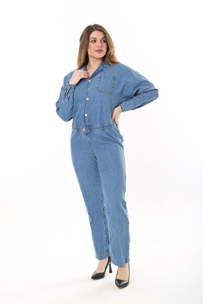Şans Women's Plus Size Blue Front Buttoned Waist Elastic Detail Chest and Back Pocket Denim Jumpsuit 65N37574