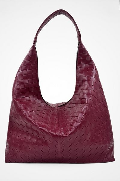 Yuka Atelier Venus Knitted Detailed Large Shoulder Bag