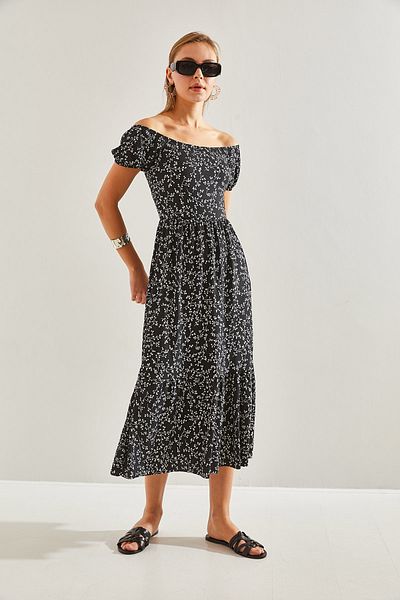 Bianco Lucci Women's Madonna Collar Floral Pattern Dress