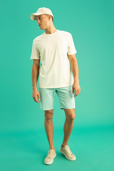 DeFacto Základné bermudy Regular Fit Basic R4324az22sm
