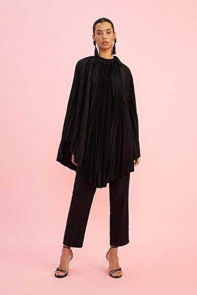 DeFacto Nihan Peker Tasarım Yakası Fiyonklu Pileli Pelerin Tunik X9226az22sm